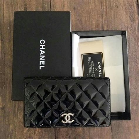 portafoglio donna chanel price.